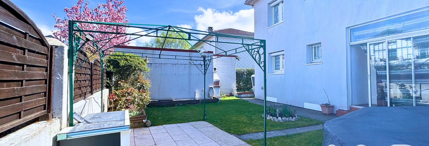 Maison 8 Pièces 136 m² à vendre à Tarbes (65000)