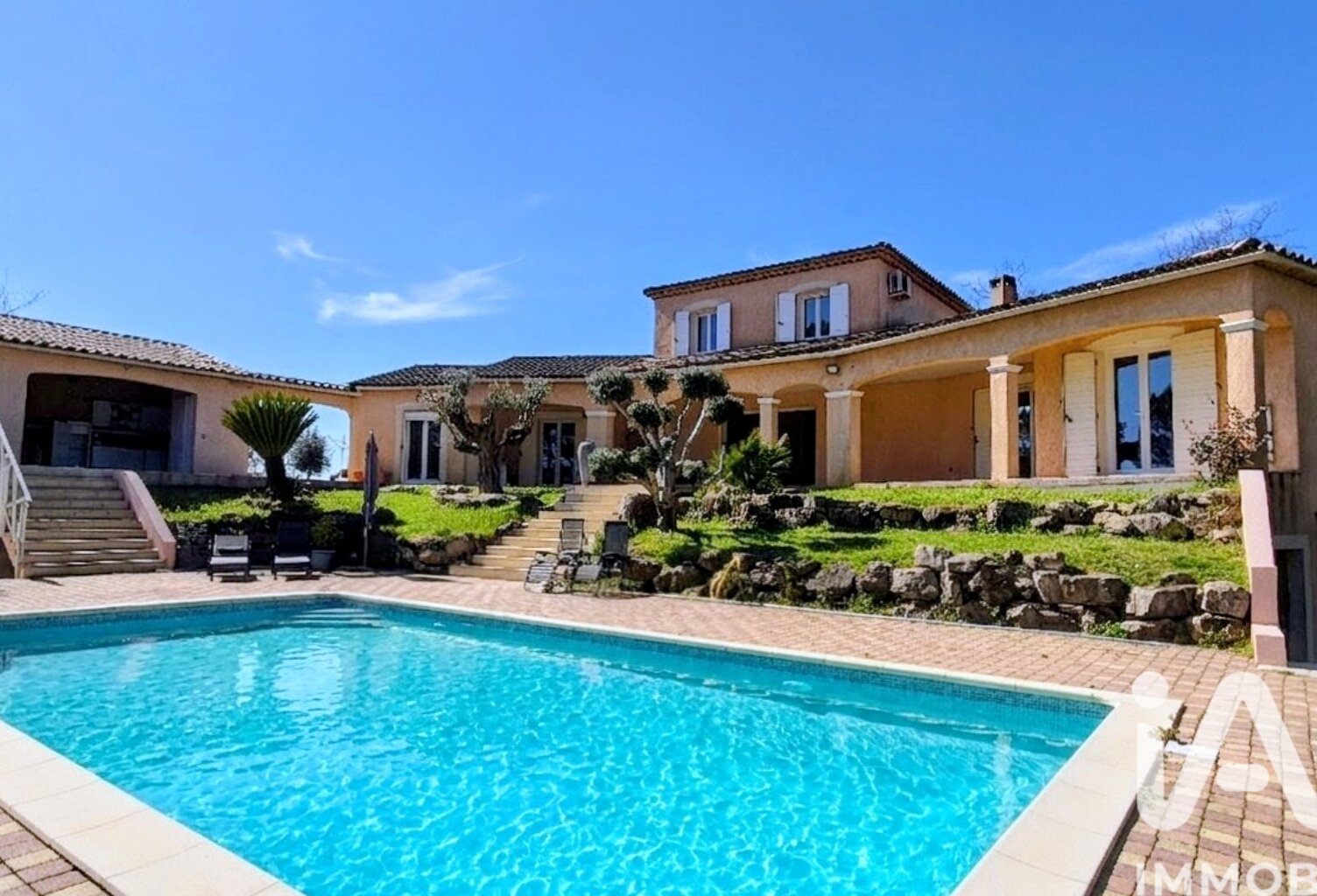 Vente Maison/villa 6 pièces — photo 1