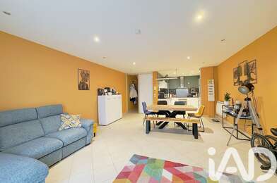 Appartement 4 pièces 209600 €