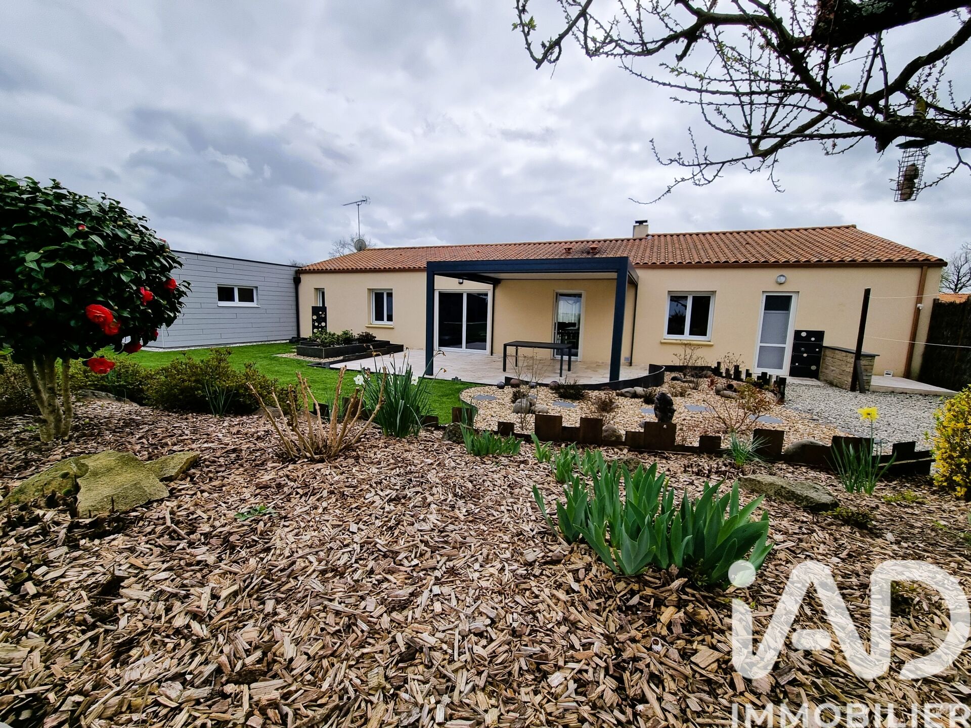 Les-Epesses - 125m² - 6p. - 3ch.