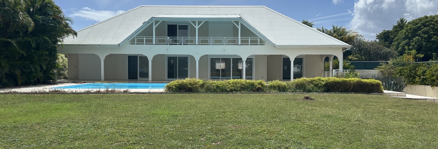 Maison 5 Pièces 350 m² à vendre à Sainte-Anne (97180)