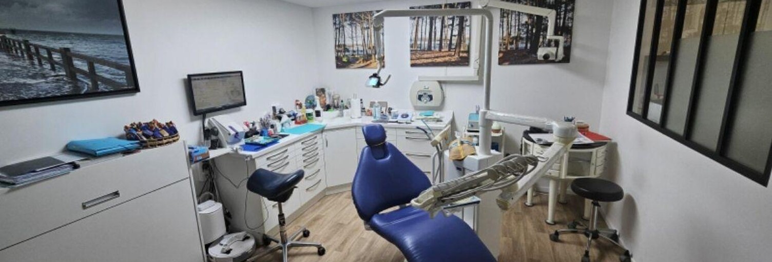 Commerce  54 m² à vendre à Trappes (78190)