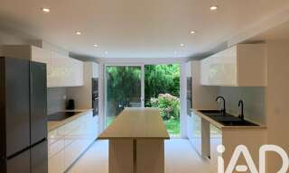 Immeuble  175 m² à vendre à Antony (92160)