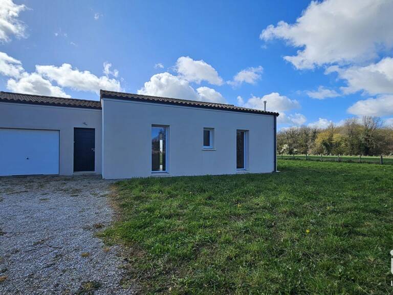 Vente Maison/villa 3 pièces — photo 1