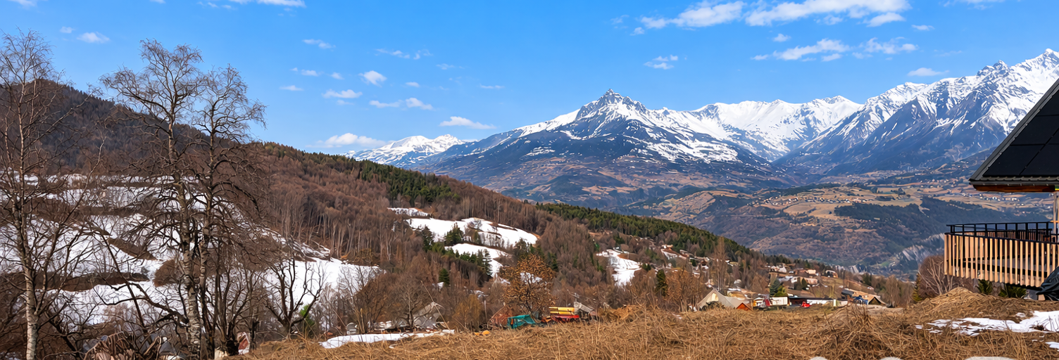 Terrain  1059 m² à vendre à Crots (05200)