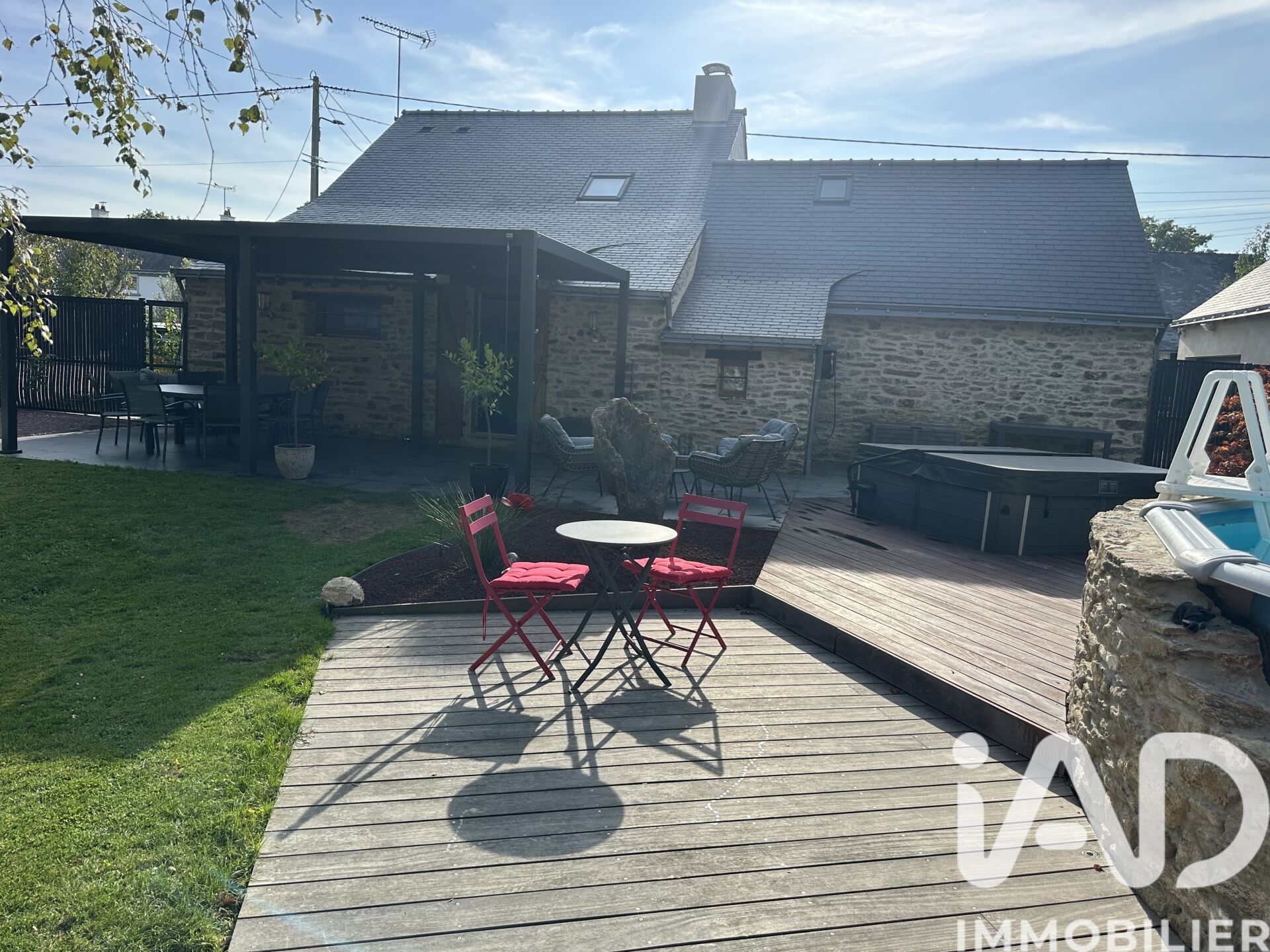 La-Chapelle-Des-Marais - 129m² - 5p. - 4ch.