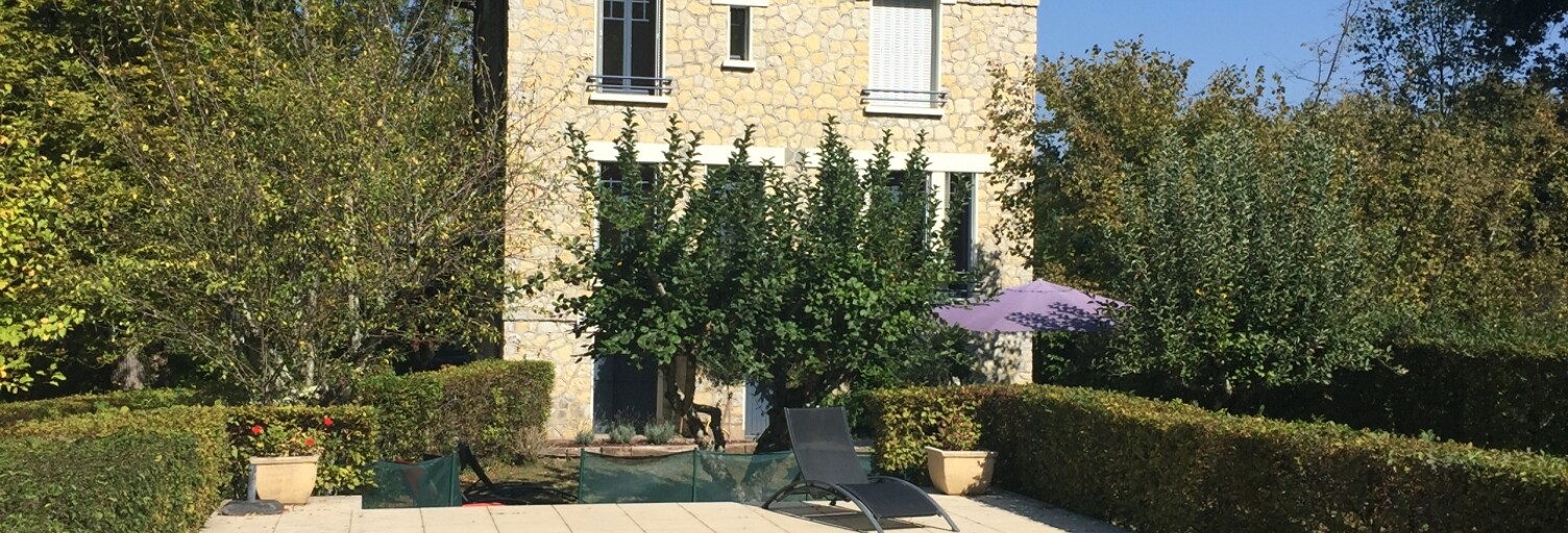 Maison 7 Pièces 174 m² à vendre à Terrasson-Lavilledieu (24120)