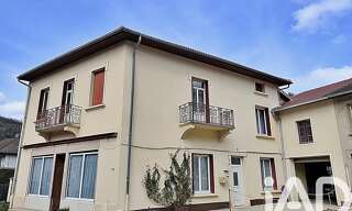 Maison 8 Pièces 257 m² à vendre à Thoirette-Coisia (39240)