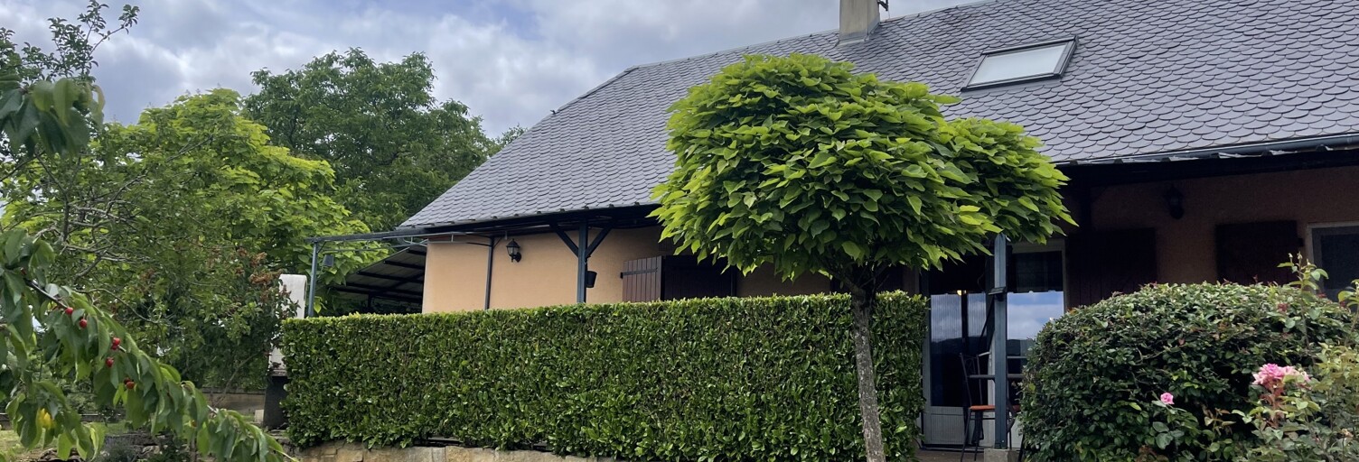 Maison 5 Pièces 148 m² à vendre à Saint-Martin-de-Lenne (12130)