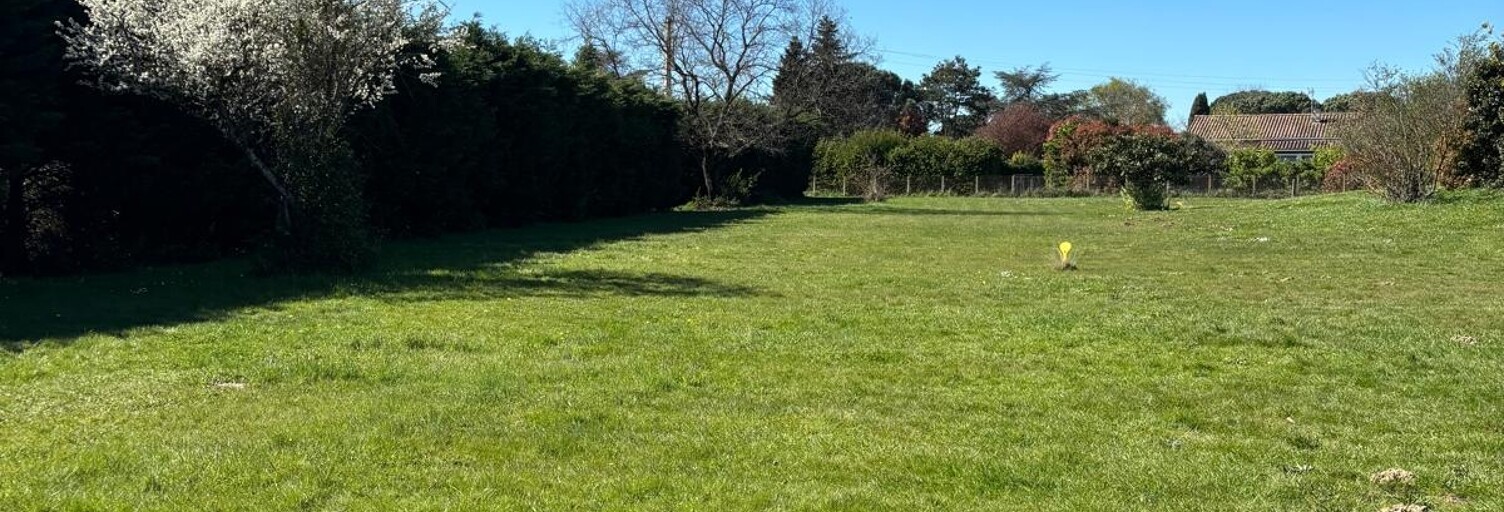 Terrain  977 m² à vendre à Labarthe-sur-Lèze (31860)