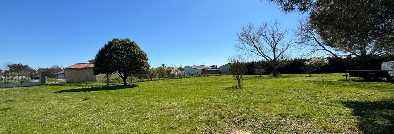 Terrain  864 m² à vendre à Labarthe-sur-Lèze (31860)