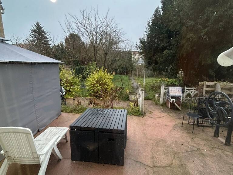 Vente Immeuble 331 m&sup2; — photo 1