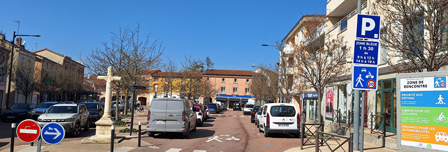 Bureau  126 m² à vendre à Andrézieux-Bouthéon (42160)