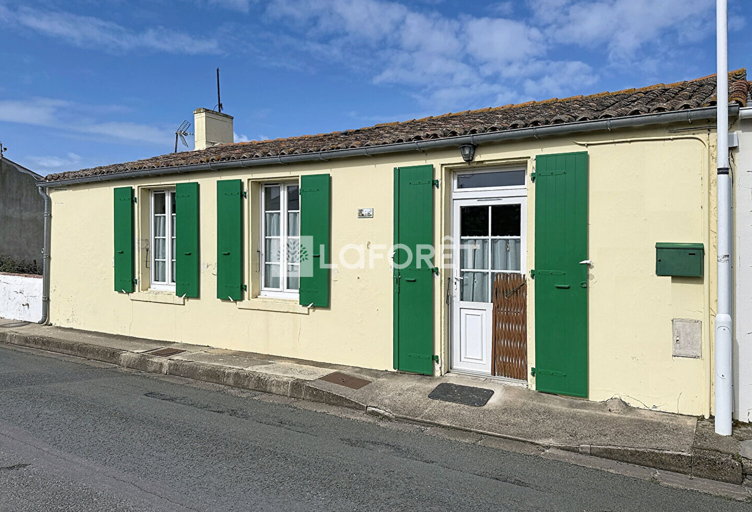 Saint Denis d'Oléron — photo 1