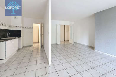 Appartement 3 pièces 1100 €