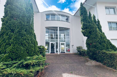 Appartement 1 pièces 700 €