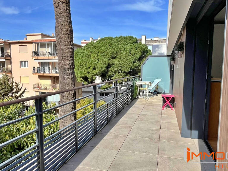 Cannes 06400, av Maréchal Juin, à proximité immédiate de la — photo 1