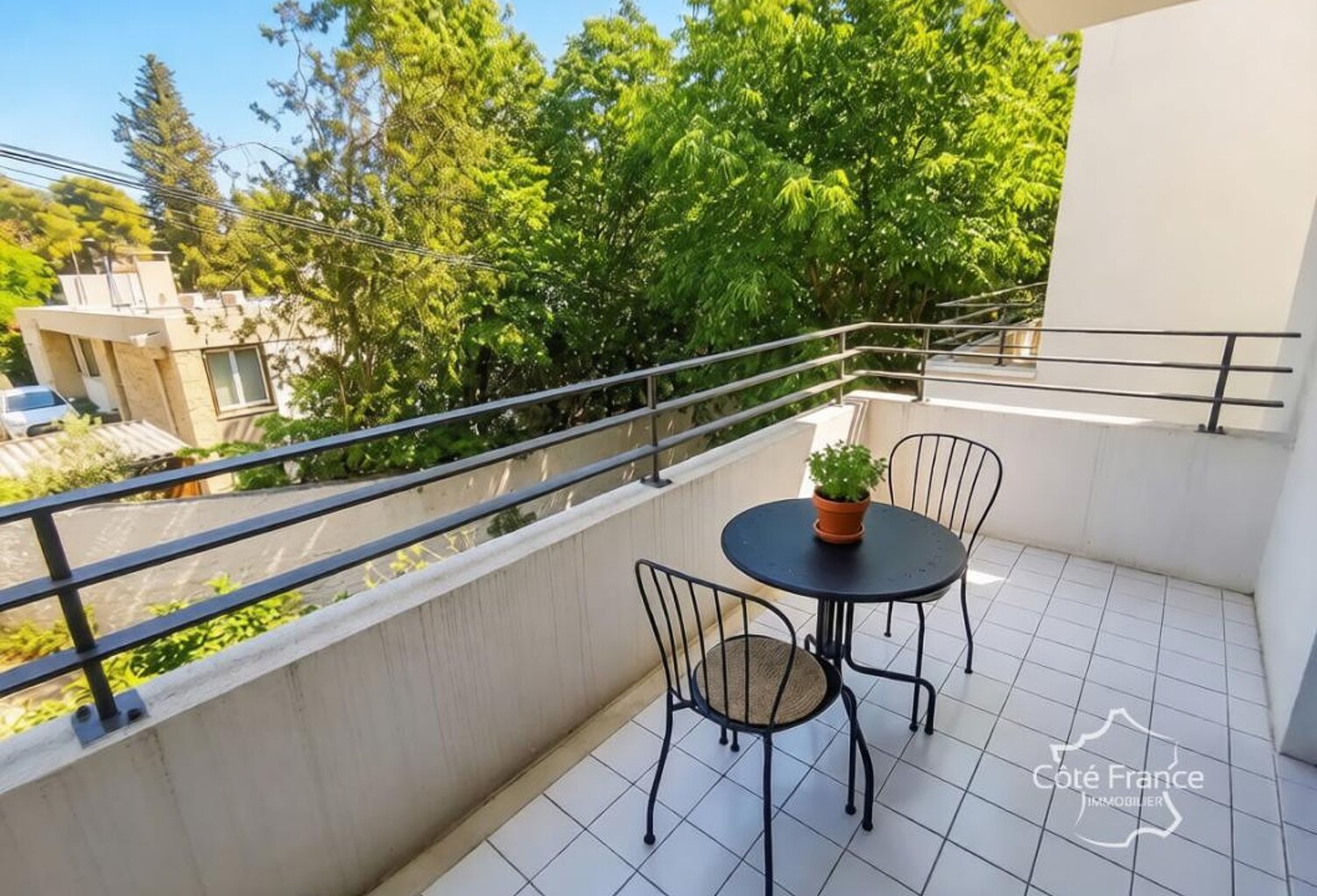 Appartement - T2 - 33m2 - Balcon / Box garage - Investisseme — photo 1