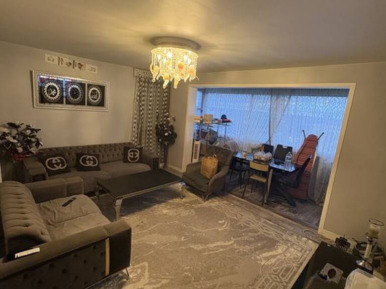 À vendre : Appartement T5 vendu-loué à Orléans la Source — photo 1