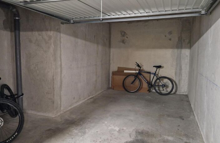 À vendre – Appartement récent 2 pièces en rez-de-chaussée avec terrasse et jardinet — photo 5