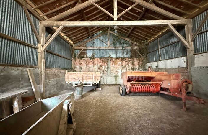Terrain 937 m², Hangar et garages — photo 3