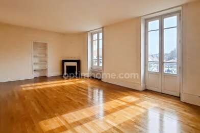 Appartement 4 pièces 204000 €