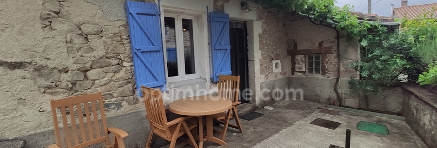 Maison 2 Pièces 53 m² à vendre à Roussines (16310)