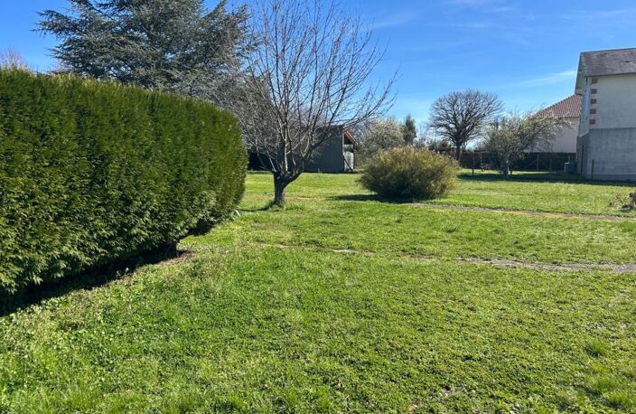 maison de plain-pied située à Chateauponsac (87290), implantée sur un terrain de 2180m² clos — photo 2