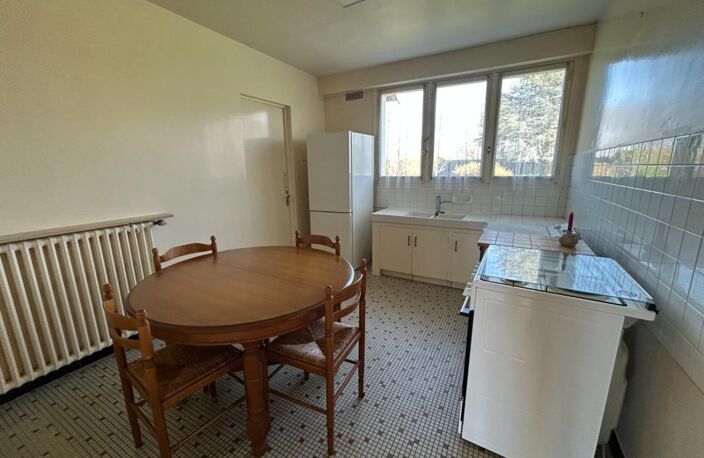 maison de plain-pied située à Chateauponsac (87290), implantée sur un terrain de 2180m² clos — photo 5