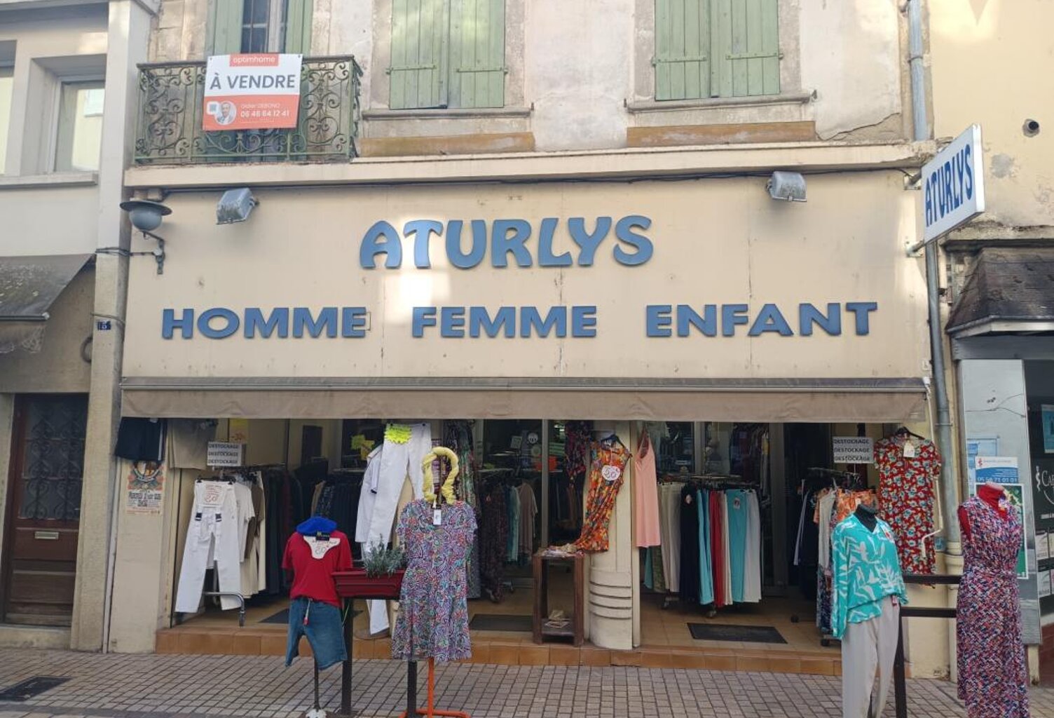 Immeuble Traversant : Emplacement N°1 sur les 2 Rues les plus Commerçantes — photo 1