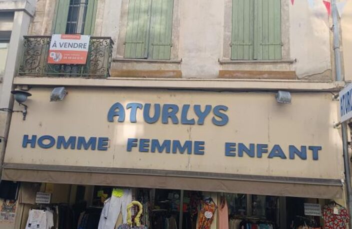Immeuble Traversant : Emplacement N°1 sur les 2 Rues les plus Commerçantes — photo 2