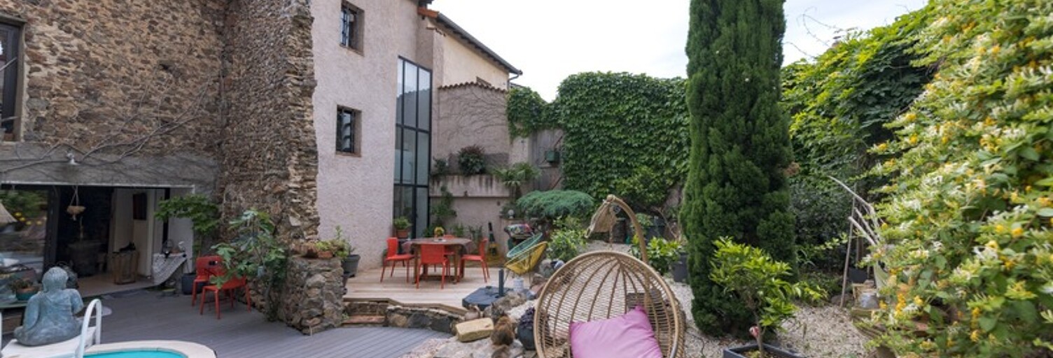 Maison 10 Pièces 445 m² à vendre à Villerest (42300)