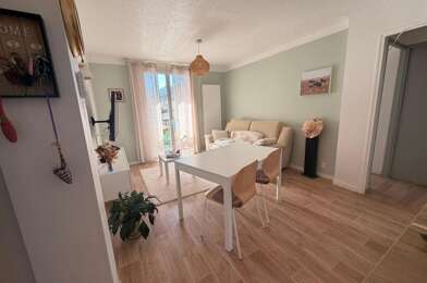 Appartement 3 pièces 900 €