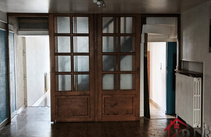 maison d'habitation de type f6 140m2 sur un terrain de 260 m — photo 2