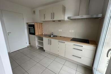 Appartement 3 pièces 875 €