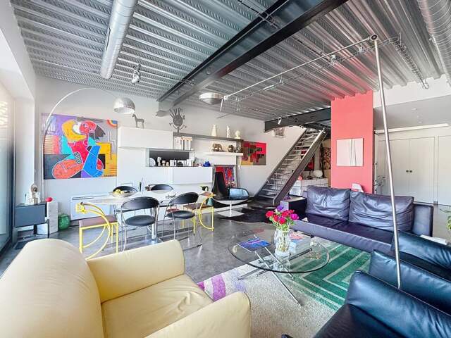 Maison À Vendre  LA ROCHELLE — photo du bien