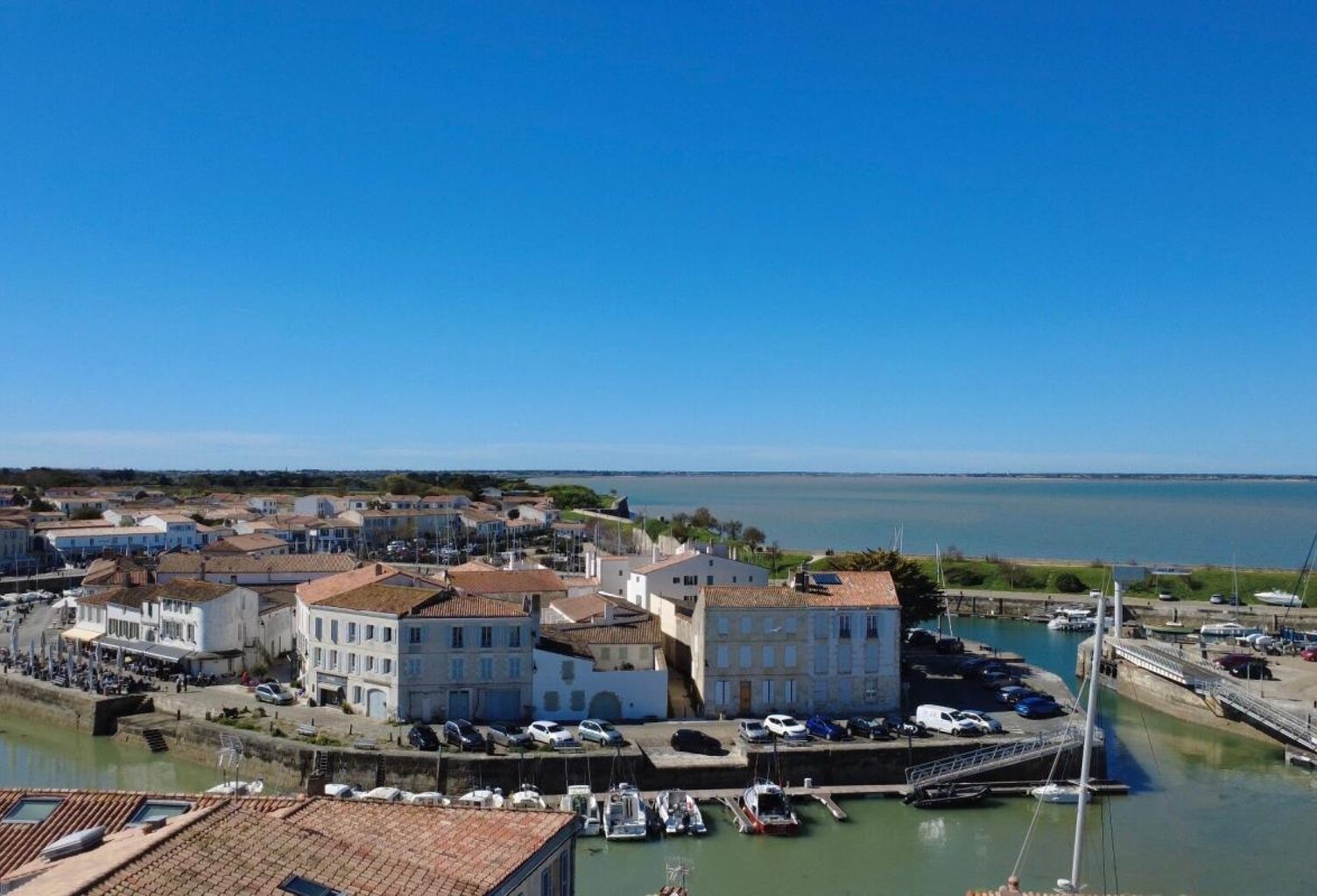 ✨ Charmant studio au cœur de Saint-Martin-de-Ré avec stationnement . ✨ — photo 1