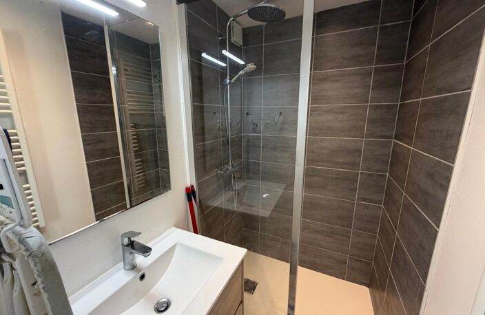 ✨ Charmant studio au cœur de Saint-Martin-de-Ré avec stationnement . ✨ — photo 2