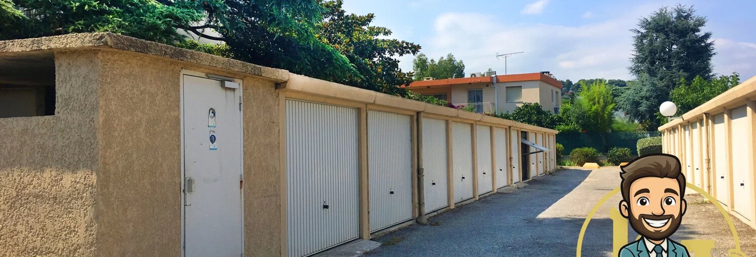 Garage   m² à louer à Saint-Laurent-du-Var (06700)