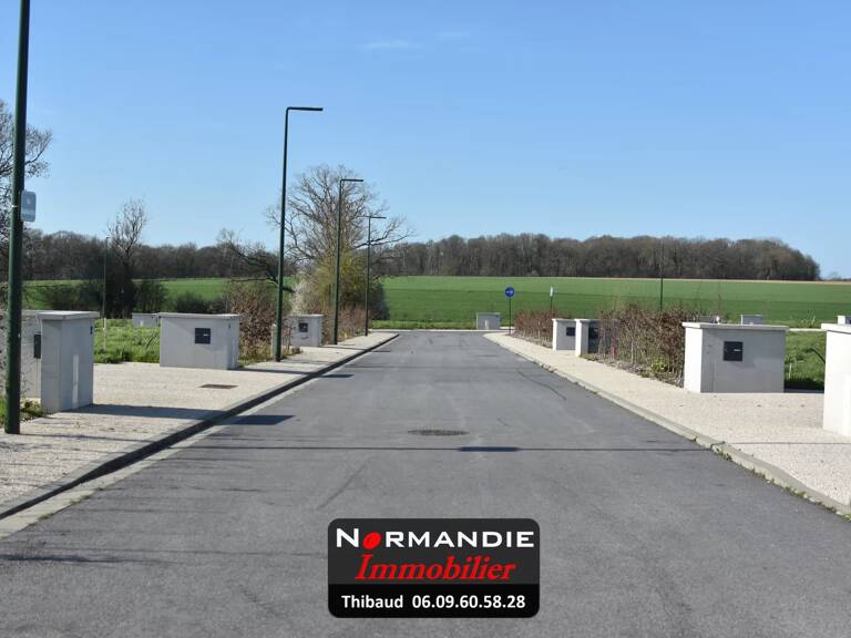   À VENDRE : TERRAINS VIABILISÉS À BACQUEVILLE-EN-CAUX — photo 1
