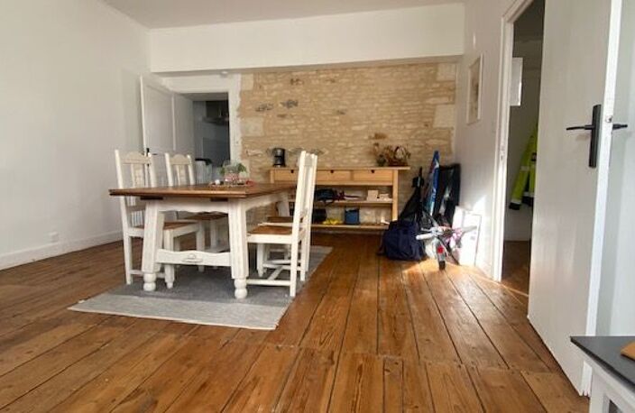 Appartement À Vendre — photo 2