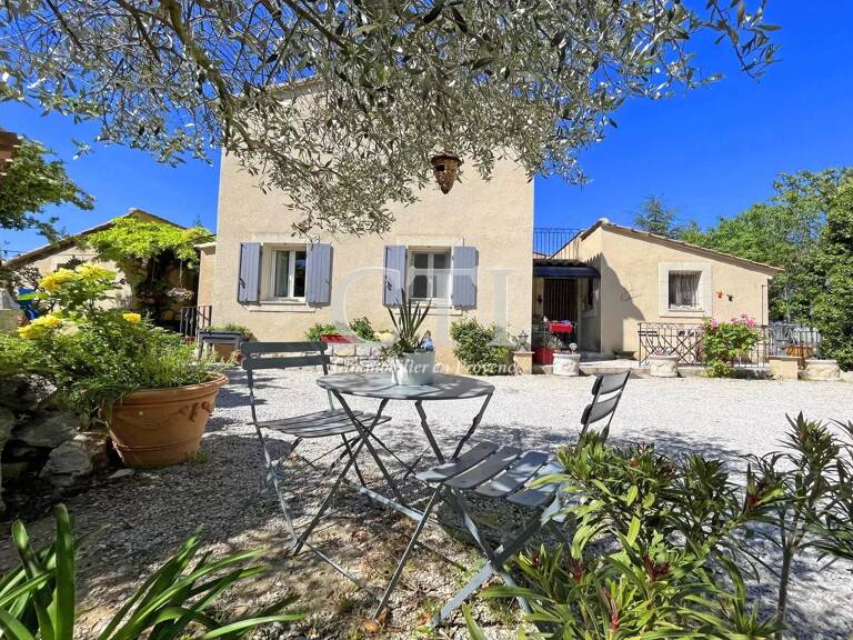 VILLA PROVENCALE TRES SOIGNEE — photo 1