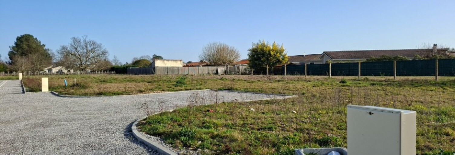 Terrain  709 m² à vendre à Ambarès-et-Lagrave (33440)