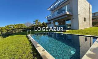 location vacances Maison 4 Pièces 105 m² à Antibes (06600)