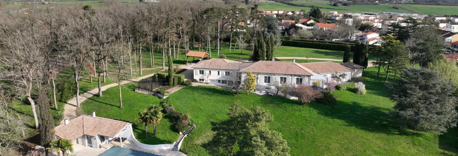Maison 10 Pièces 392 m² à vendre à Chauvigny (86300)