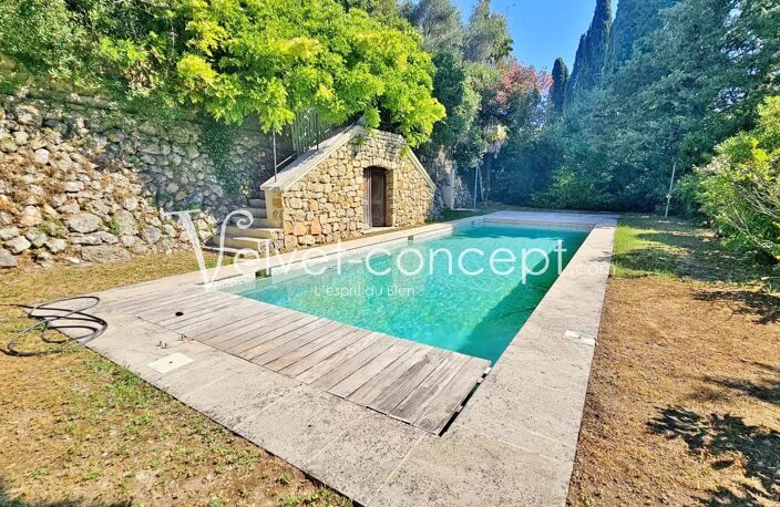 MAS DE CHARME  DE 10 PIECES A PIEDS DU VILLAGE — photo 5