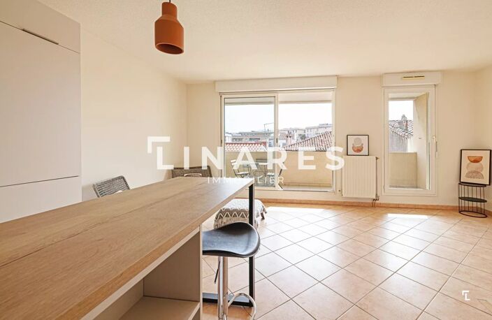 LE TERRA COTTA - Appartement T3 de 66m2 - Double balcon - Garage — photo 3
