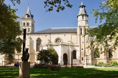 Appartement 1 pièces 570 €