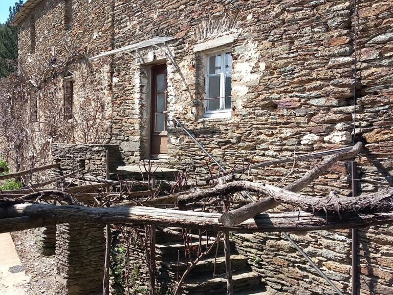 Maison de Hameau SAINT MARTIN DE BOUBAUX (48) — photo 1