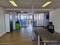 BUREAUX 85 M² À LOUER – AIX-EN-PROVENCE Proximité centre-ville – Idéal professions libérales, médicales et tertiaires — photo 4